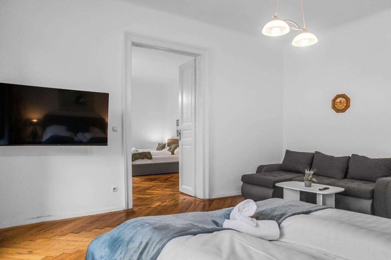 Roomy 2Br Apt. Near Akh -Perfect For Longstays Viena Exterior foto