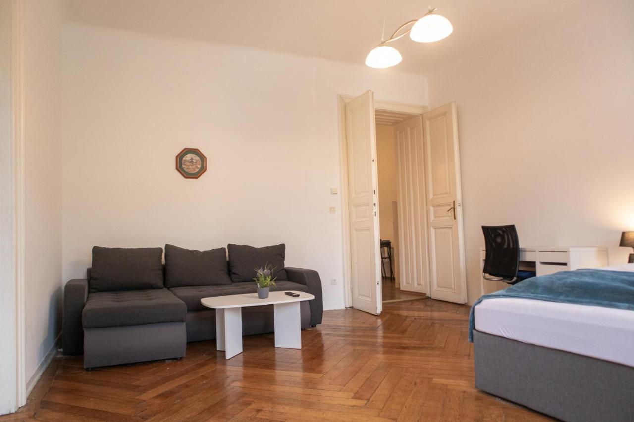 Roomy 2Br Apt. Near Akh -Perfect For Longstays Viena Exterior foto