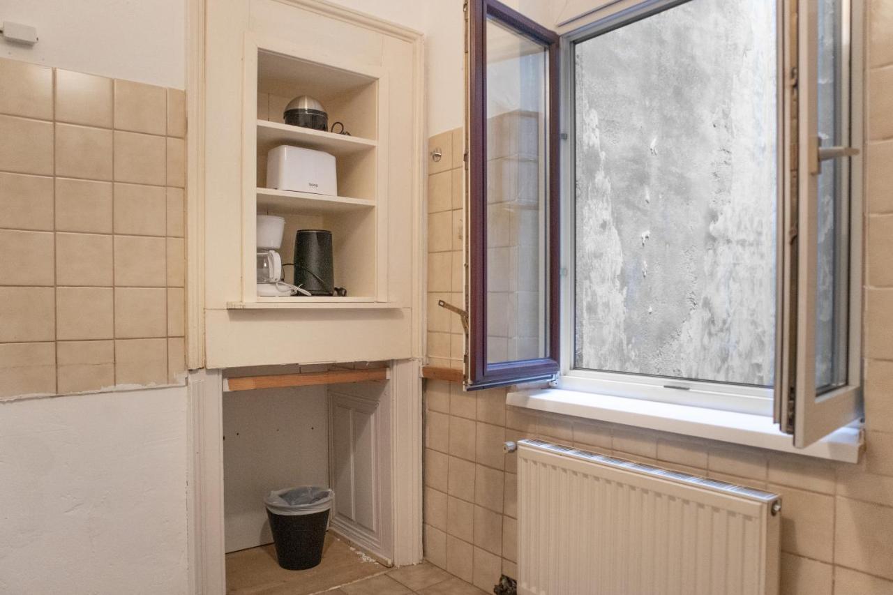 Roomy 2Br Apt. Near Akh -Perfect For Longstays Viena Exterior foto